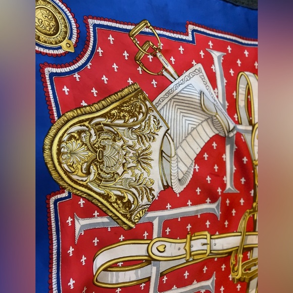 Hermes Scarf "Selles a Housse" by Christiane Vauzelles 35” Silk | Carre Foulard - Picture 3 of 16